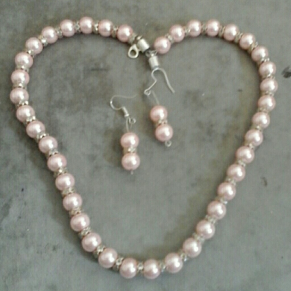 💞Free Earrings💞